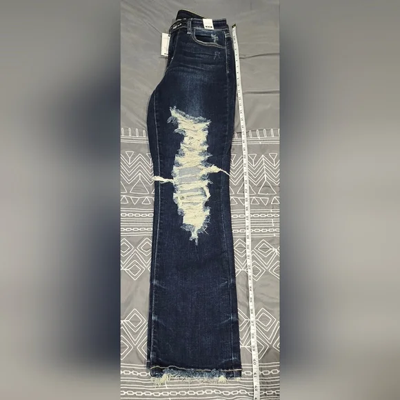 Judy Blue Midrise Straight Leg Distressed Jeans Size 7/28 - Picture 2 of 8